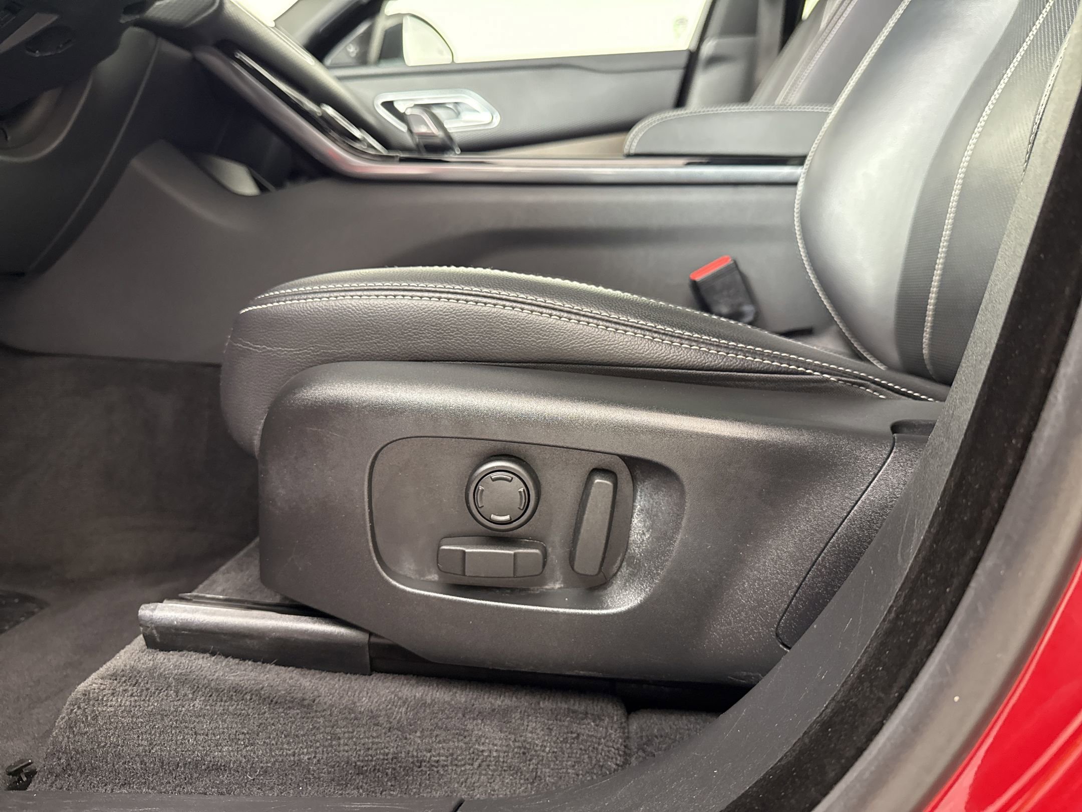 2023 Land Rover Range Rover Velar R-Dynamic S