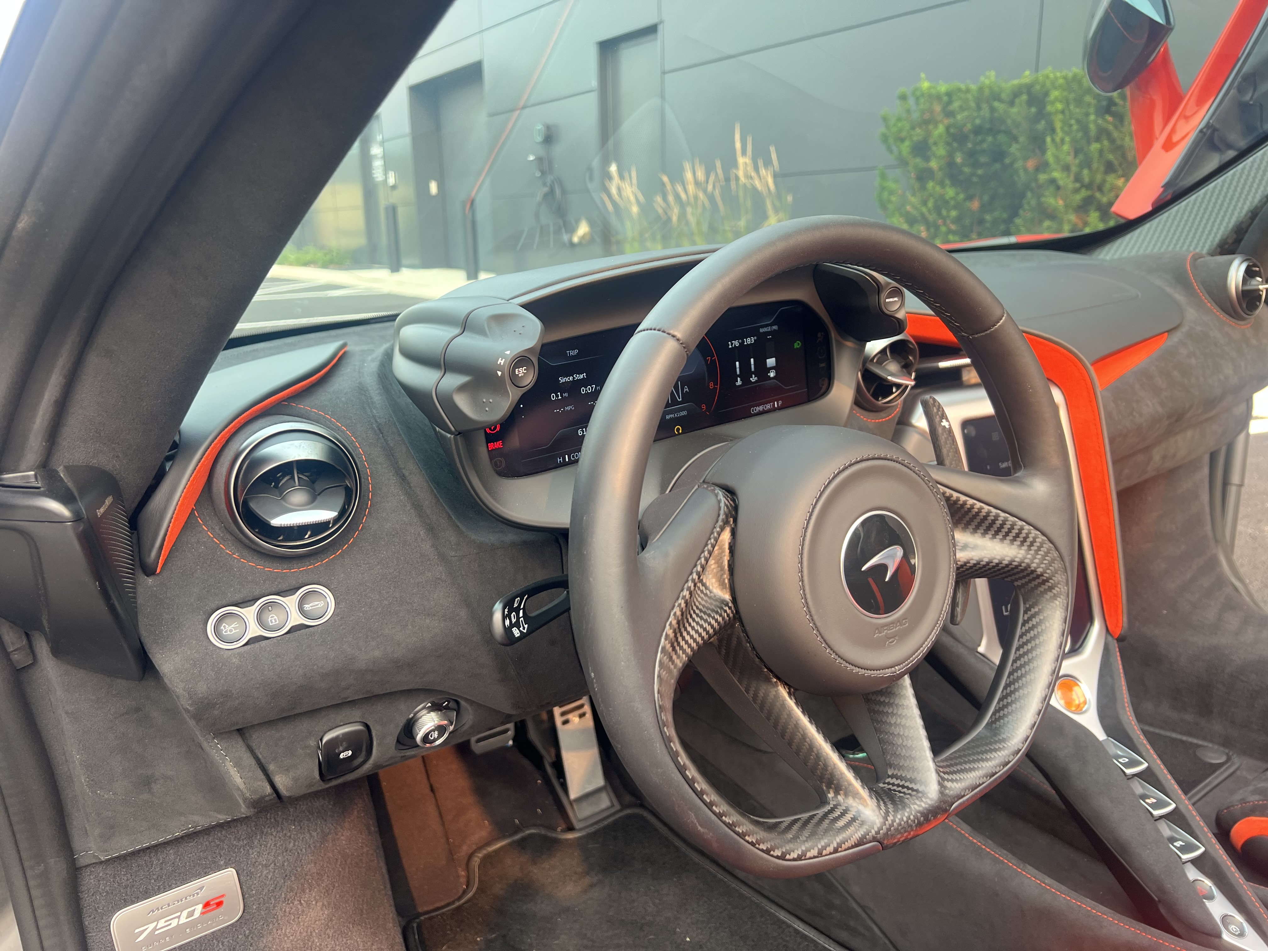 Used 2026 McLaren 750S Spider photo 12