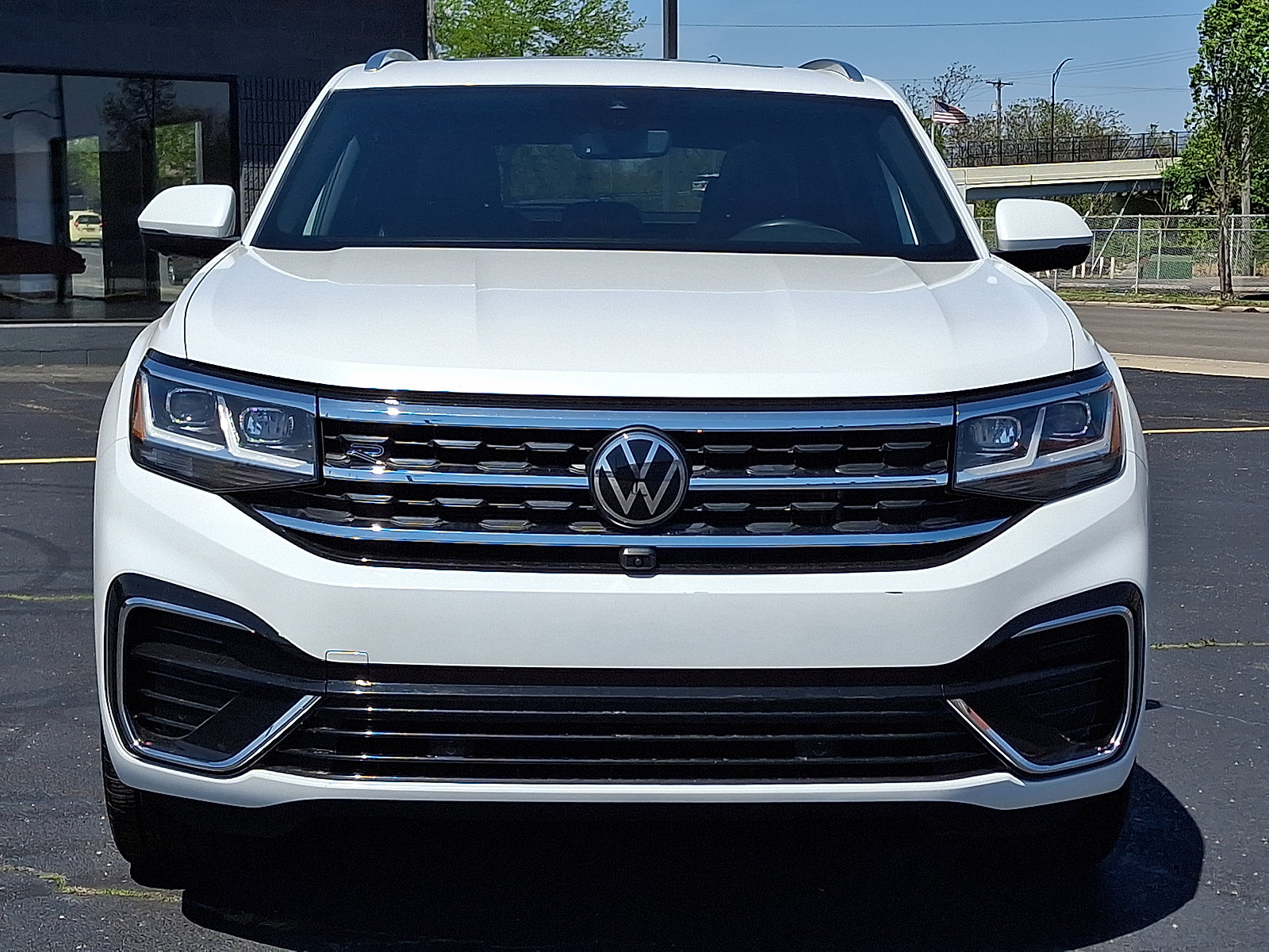 2023 Volkswagen Atlas Cross Sport SEL Premium R-Line