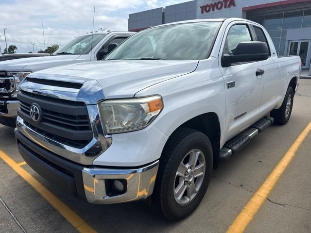 Used 2014 Toyota Tundra SR5 w/ SR5 Upgrade Package