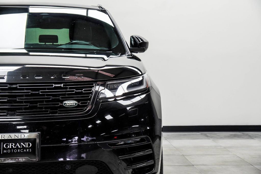 2025 Land Rover Range Rover Velar Dynamic SE