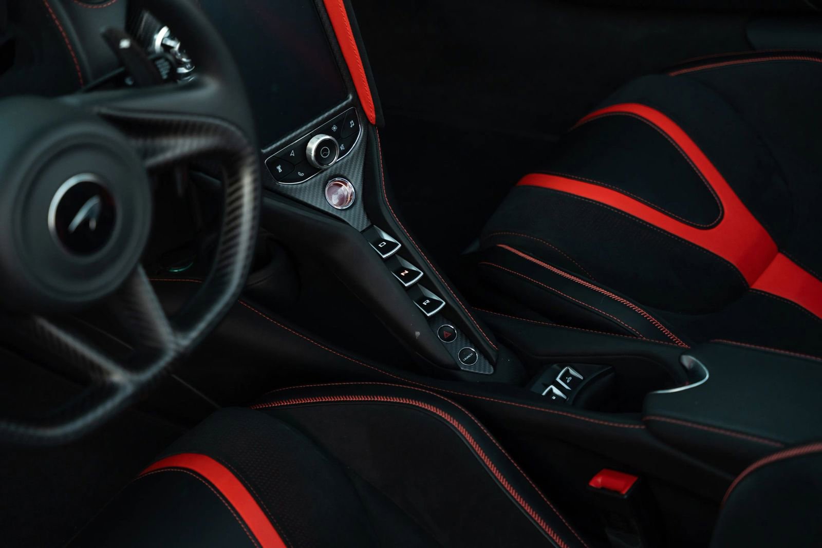 Used 2021 McLaren 720S Spider photo 34