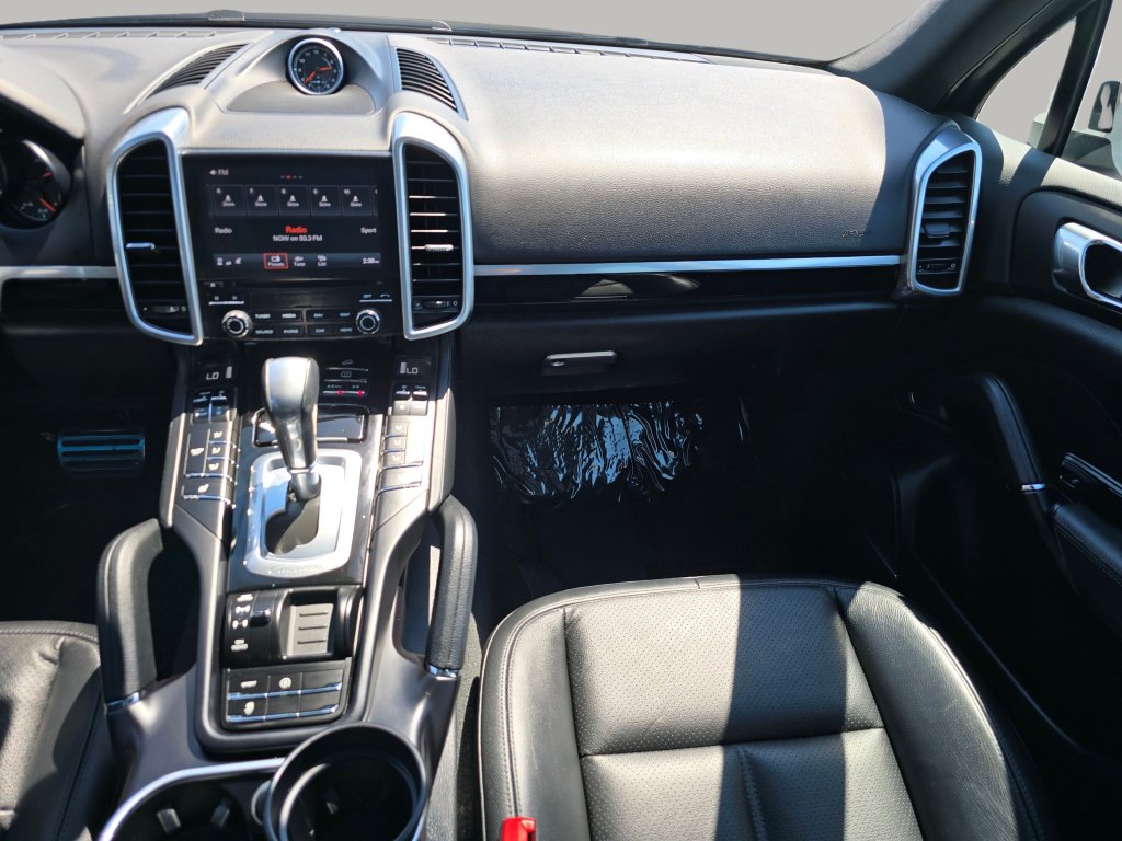Photo 8