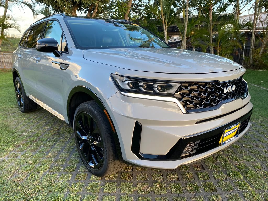 Used 2023 Kia Sorento SX