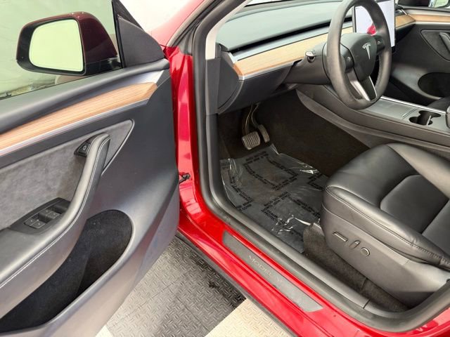 2024 Tesla Model Y Long Range