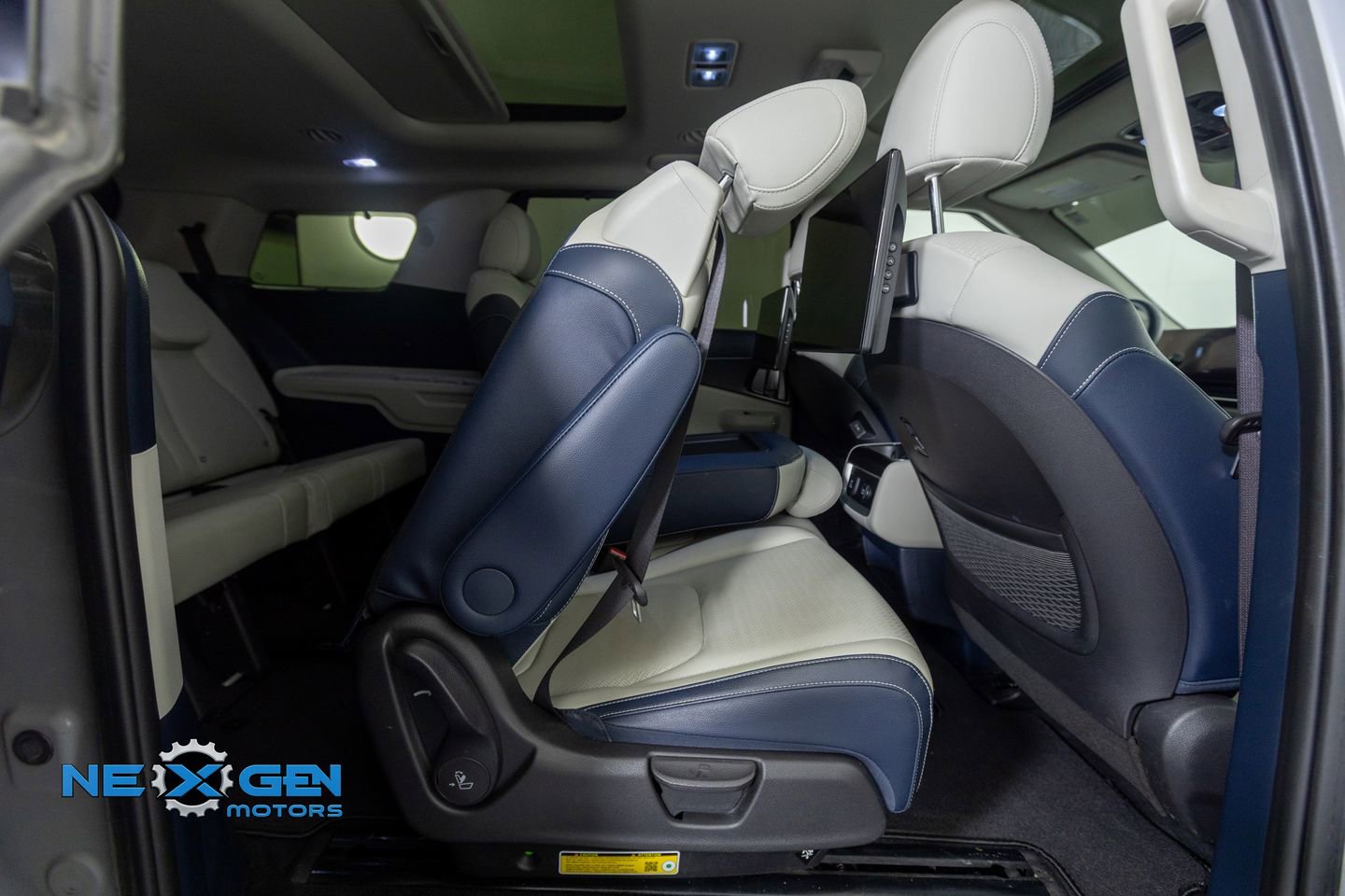 2025 Kia Carnival SX Prestige