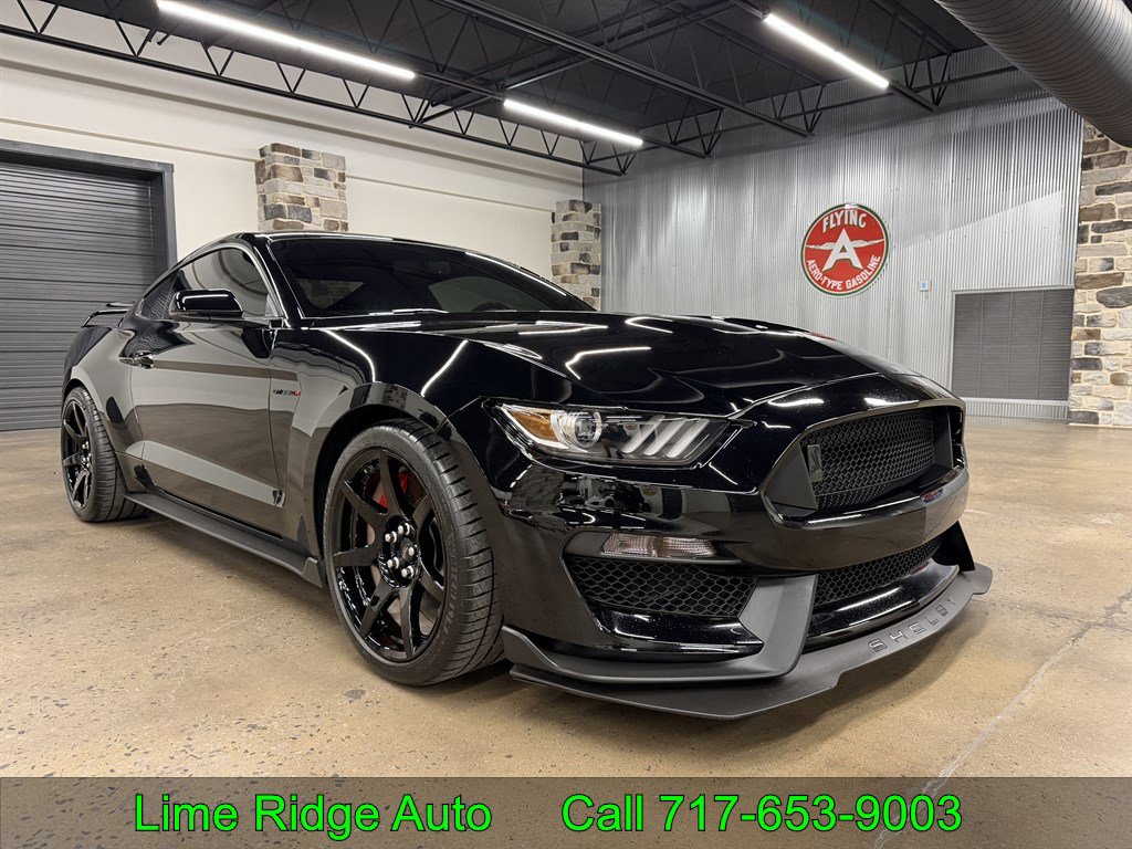 Used 2017 Ford Mustang Shelby GT350R w/ GT350R Equipment Group 920A