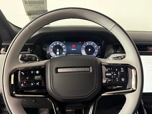 2026 Land Rover Range Rover Velar Dynamic SE