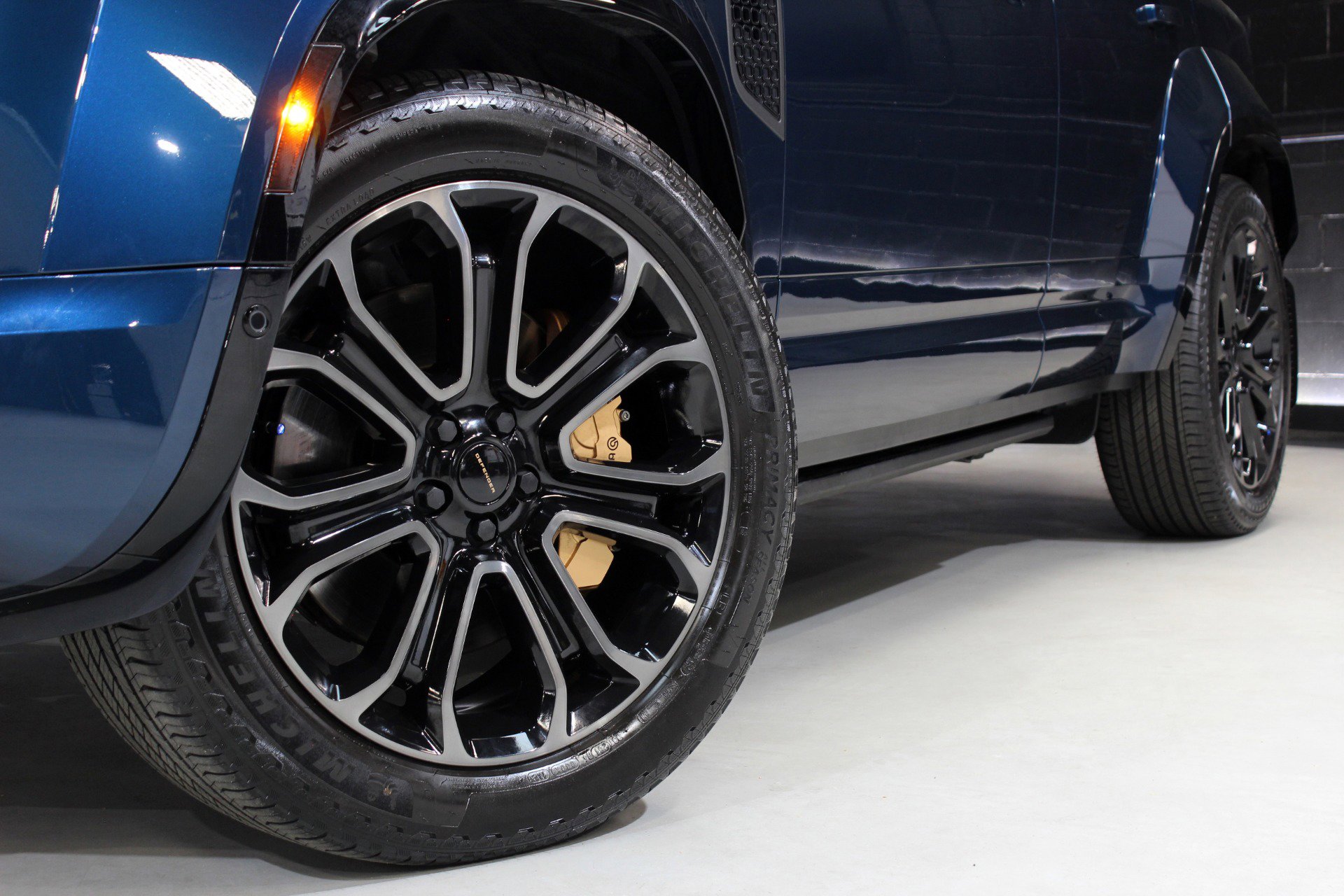 2026 Land Rover Defender 110