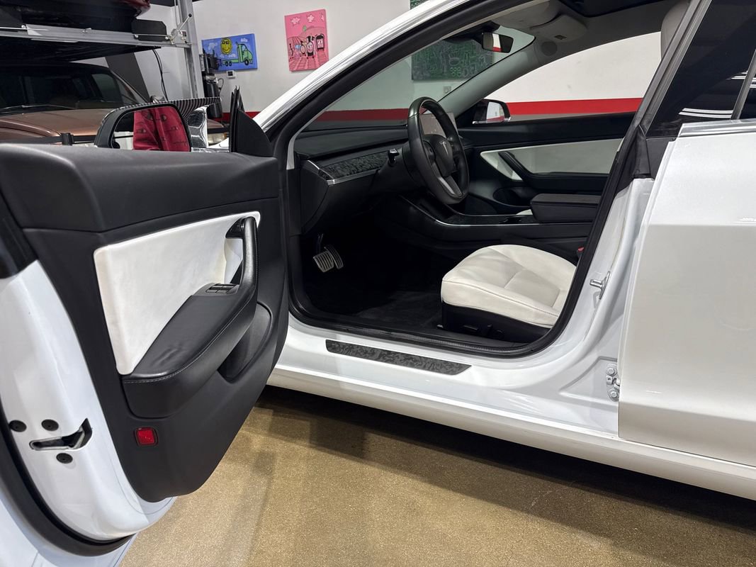 2020 Tesla Model 3 Performance