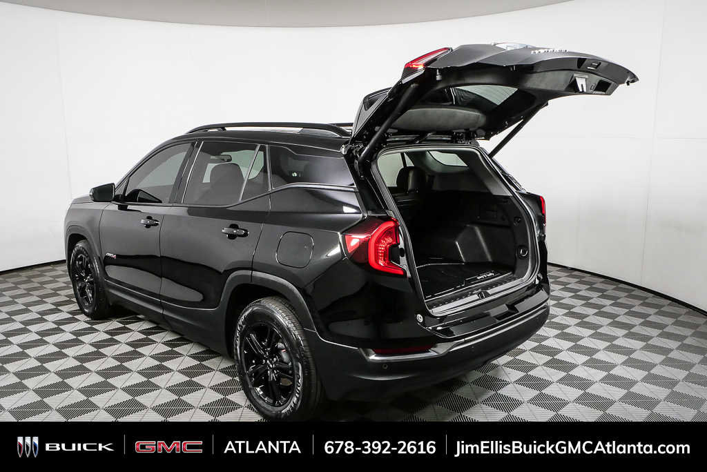 2023 GMC Terrain AT4
