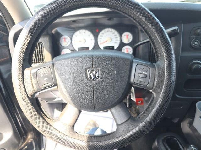 2004 Dodge Ram 2500 Truck SLT