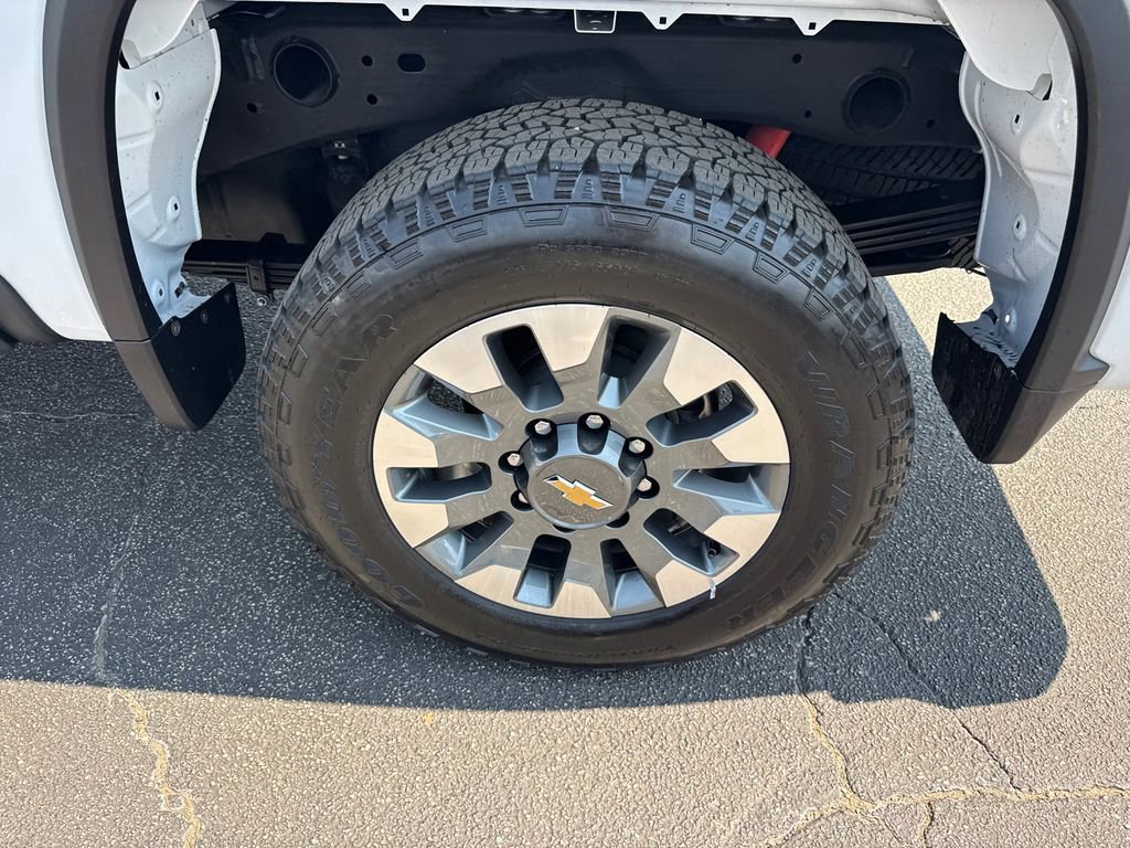 2025 Chevrolet Silverado 2500 Custom