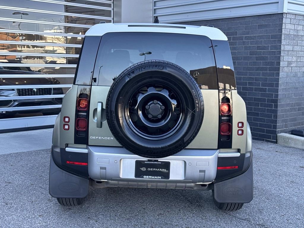 2024 Land Rover Defender 110 S