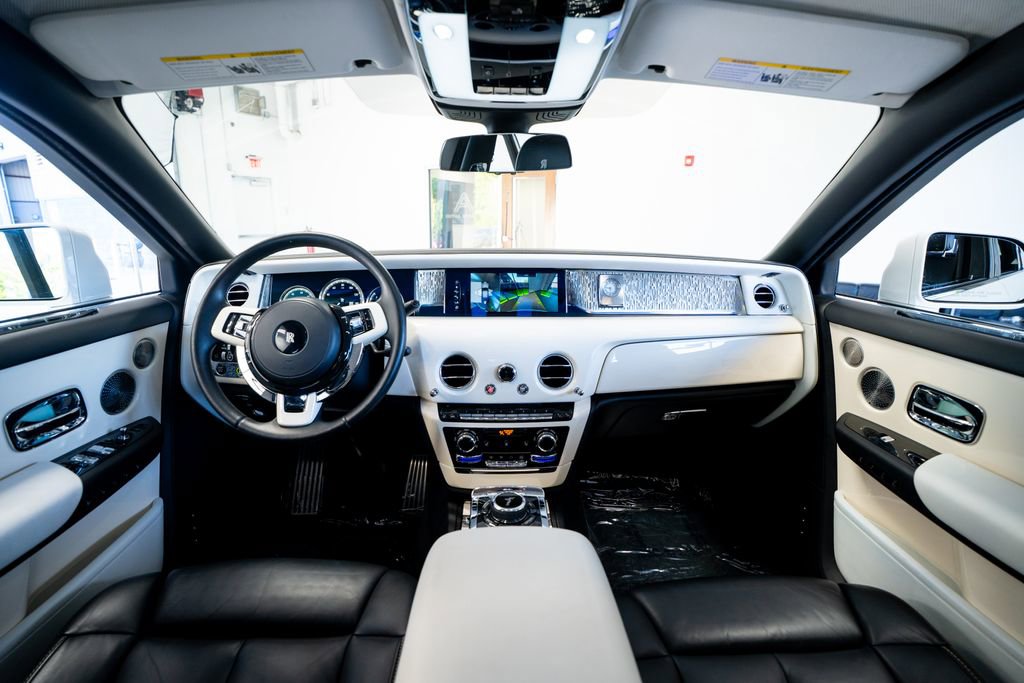 2019 Rolls-Royce Phantom Sedan