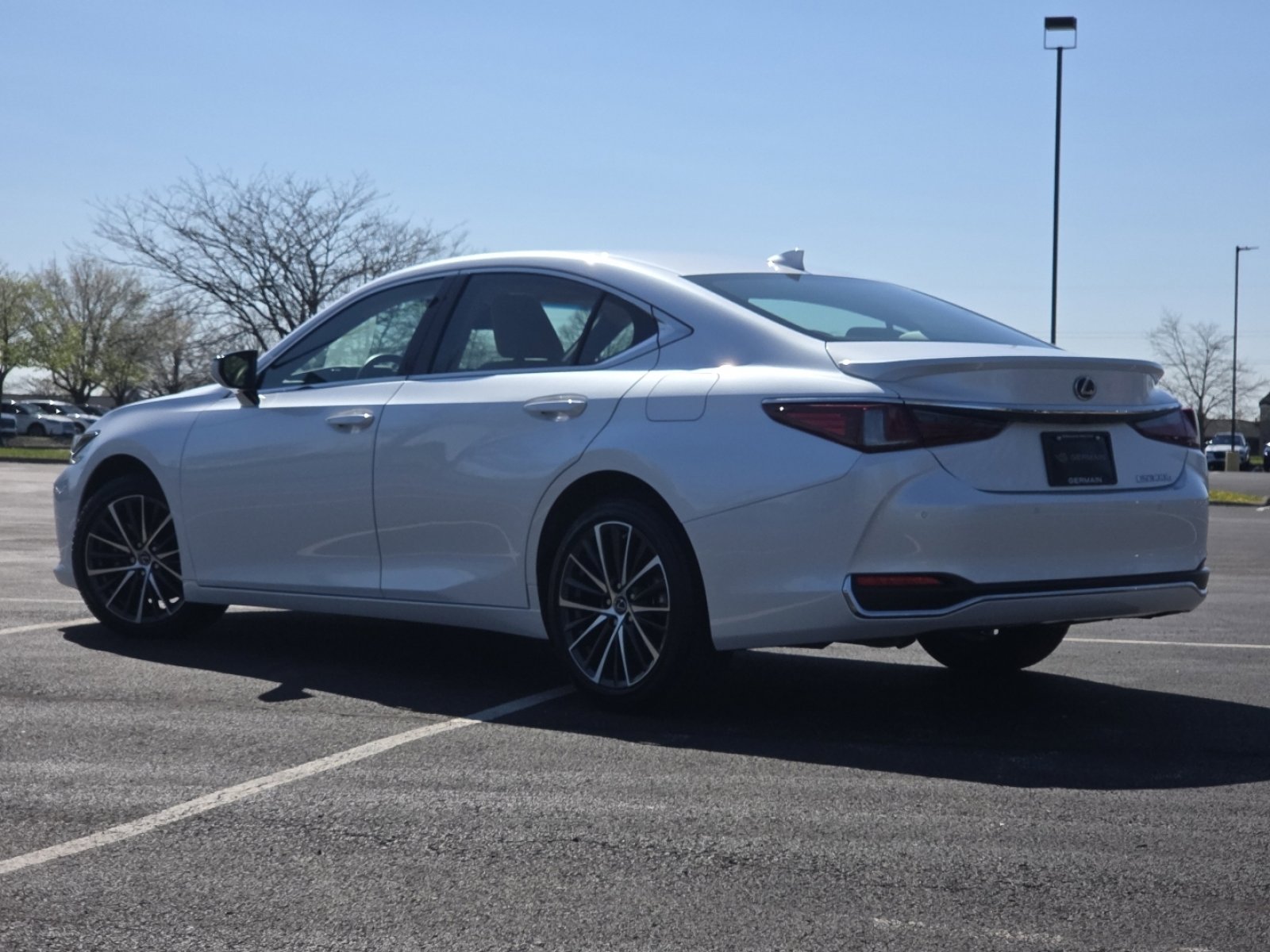 2025 Lexus ES 300h