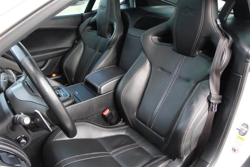 2016 Jaguar F-TYPE R