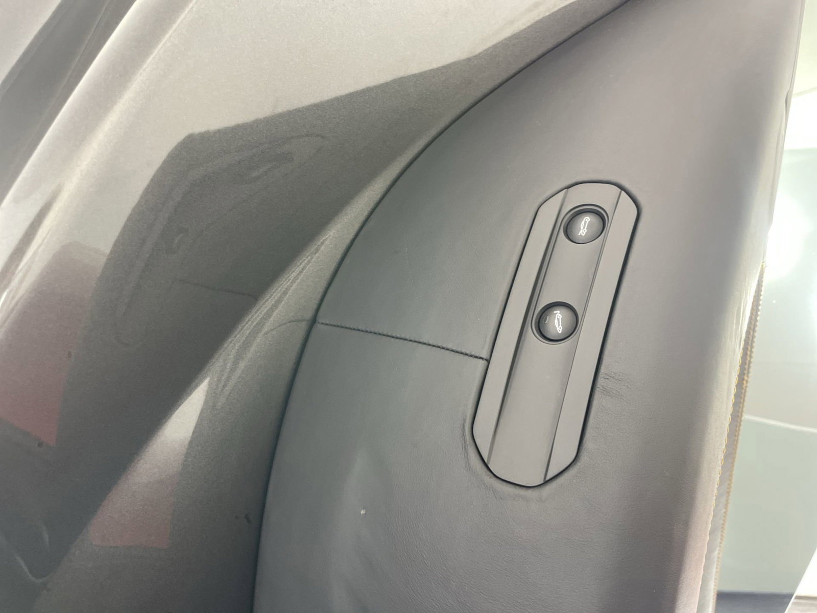 Used 2019 McLaren 600LT photo 23