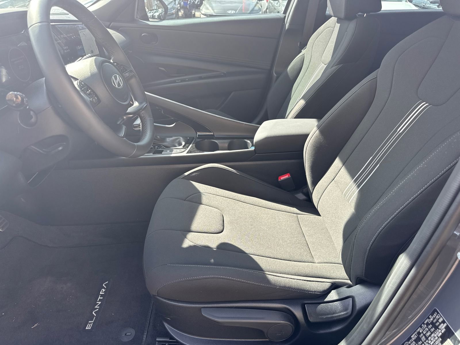 2025 Hyundai Elantra SEL