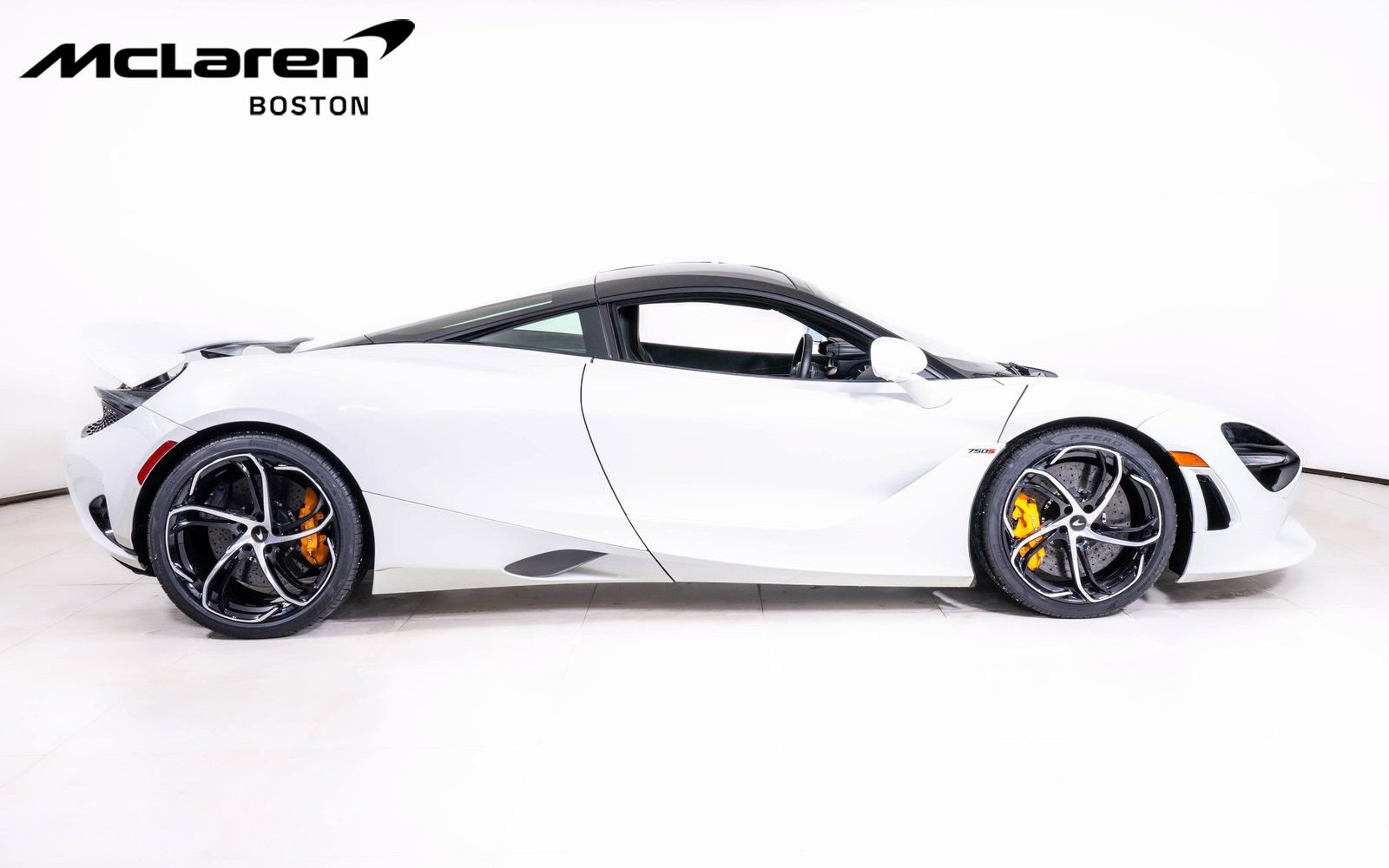 Used 2025 McLaren 750S photo 6