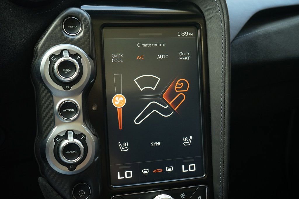 Used 2020 McLaren 720S Spider photo 22