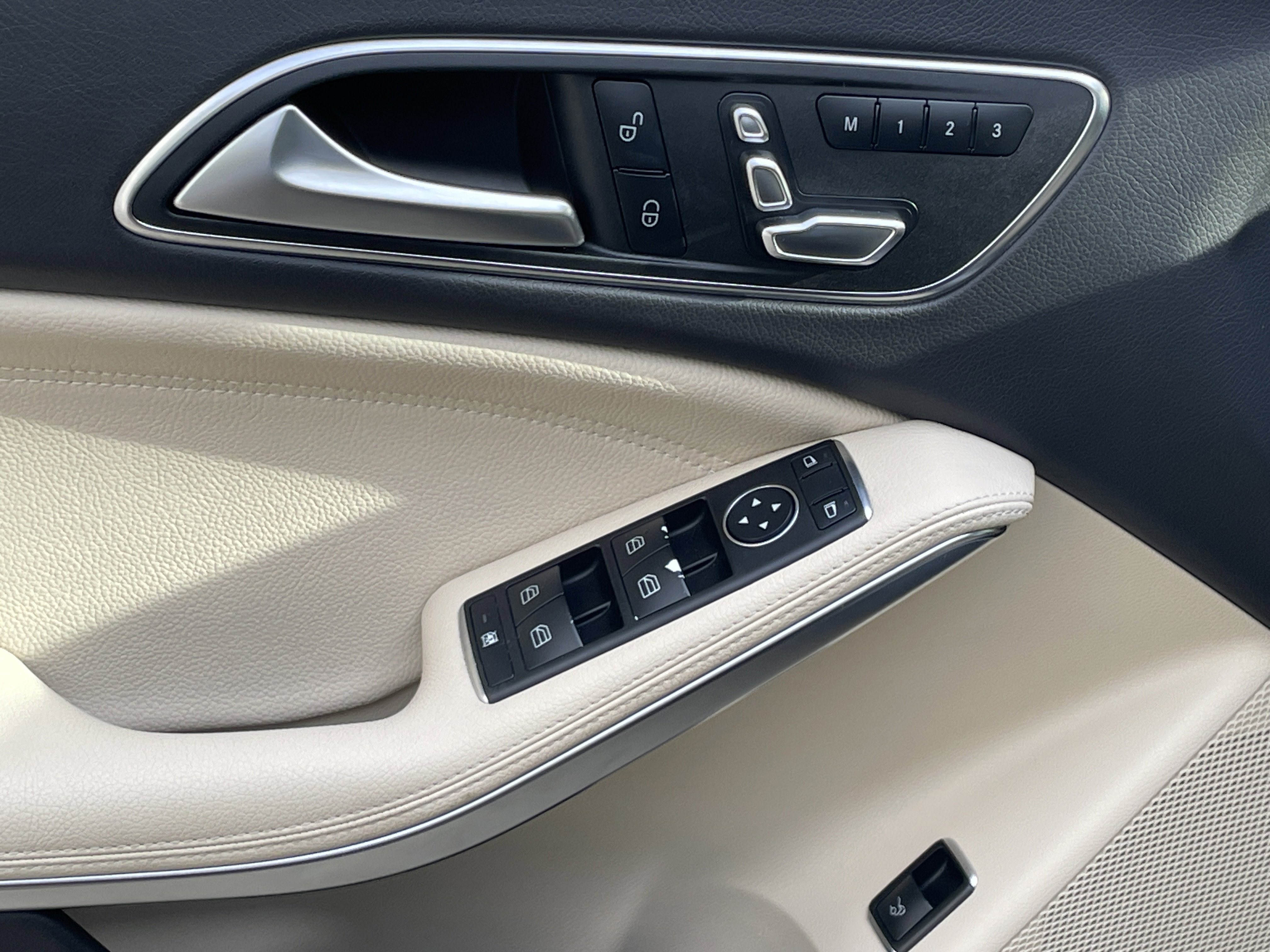 2018 Mercedes-Benz CLA 250