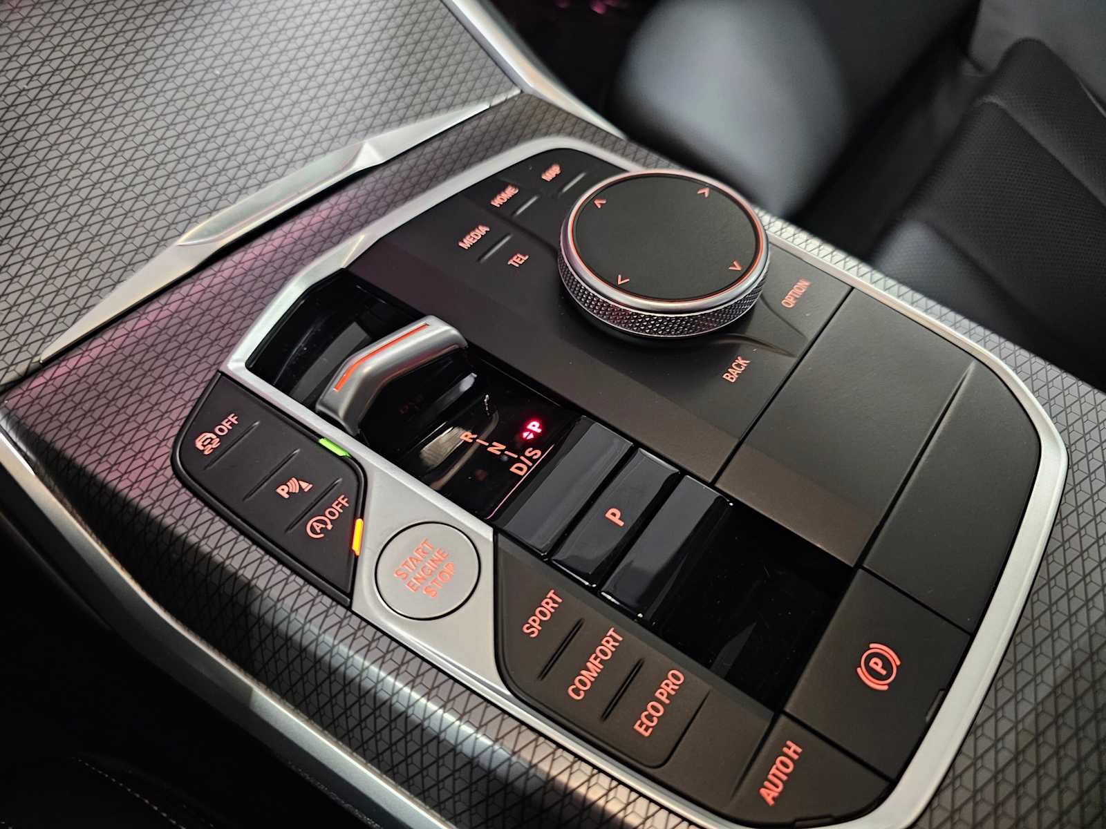 2025 BMW 330i xDrive Sedan