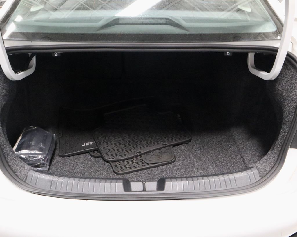 2025 Volkswagen Jetta S