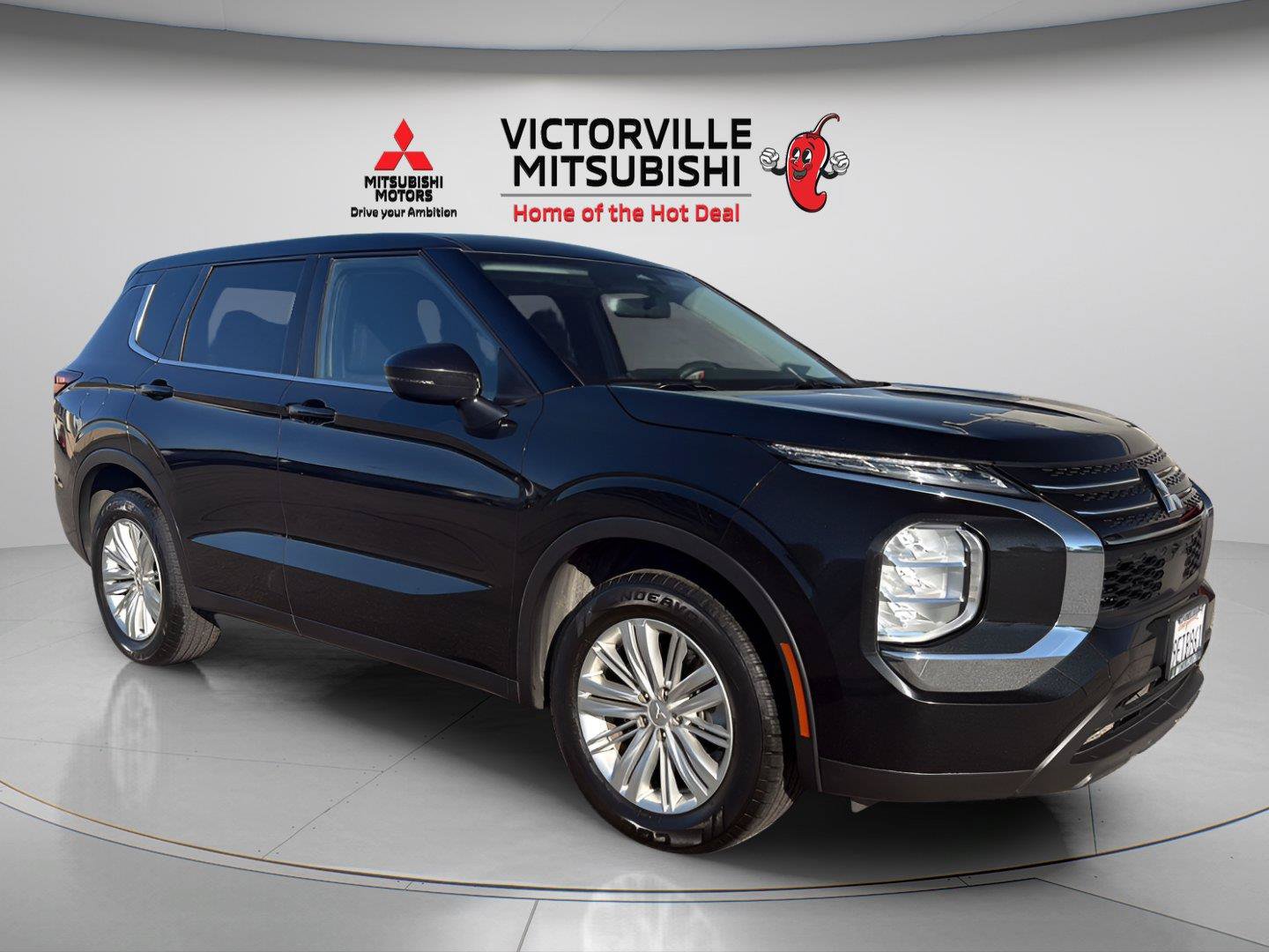 Used 2023 Mitsubishi Outlander ES