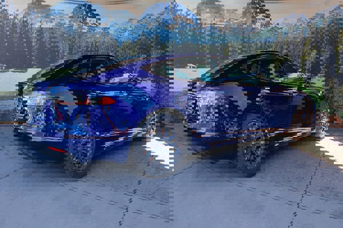 2018 Tesla Model S 75D