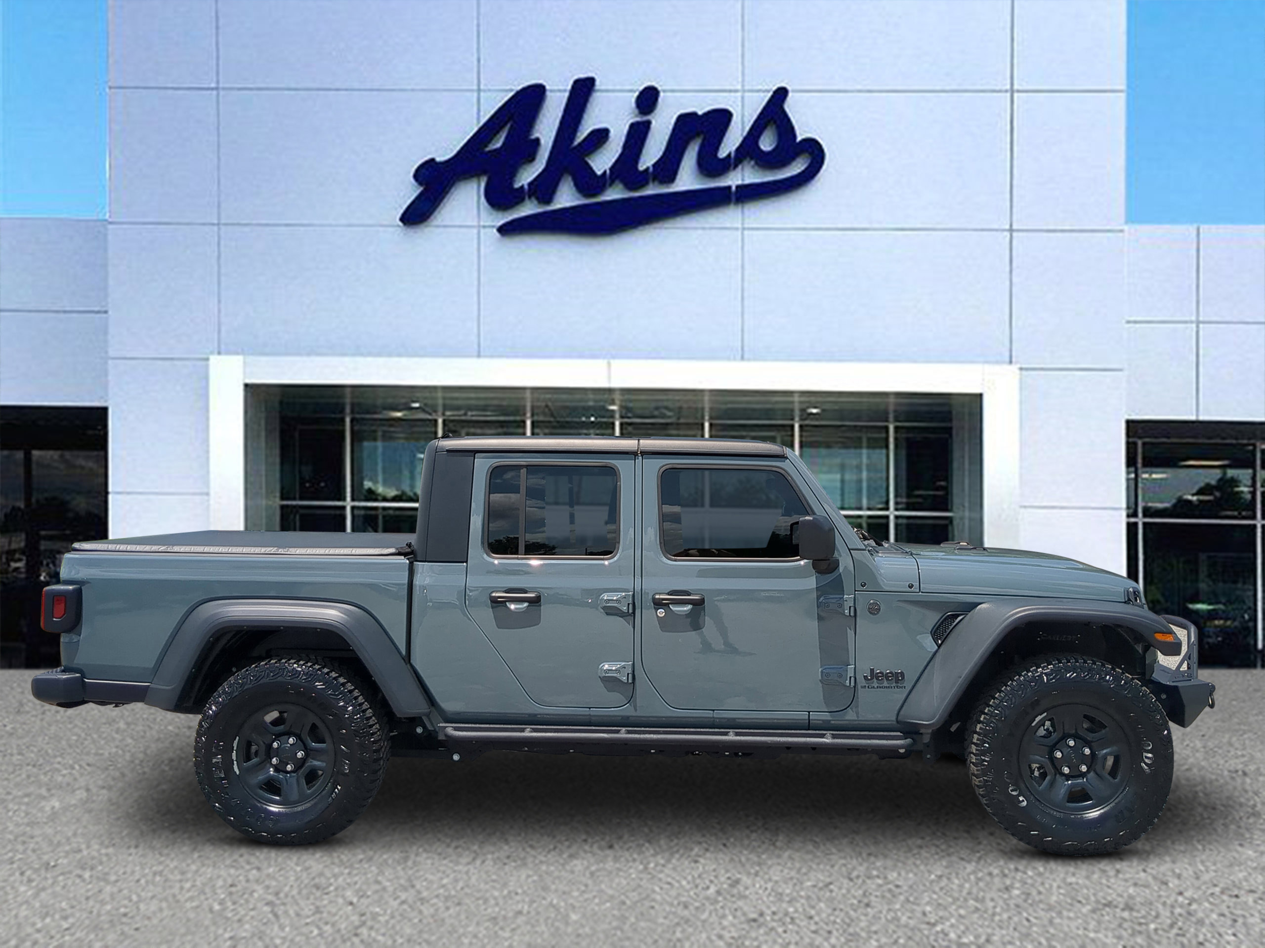 Used 2024 Jeep Gladiator Sport