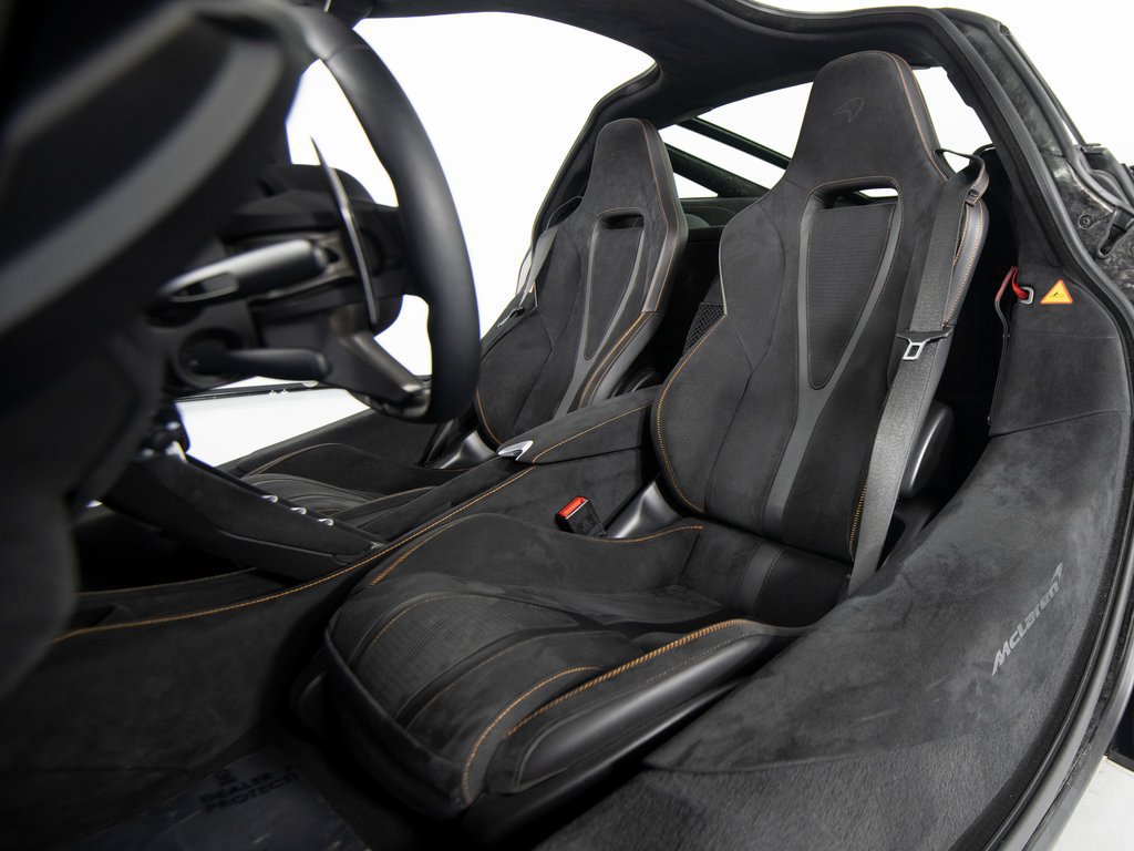Used 2025 McLaren 750S photo 30