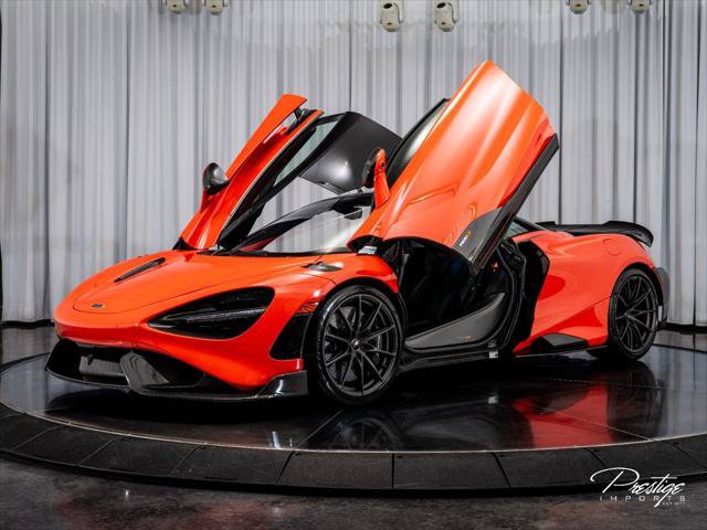 Used 2021 McLaren 765LT photo 16