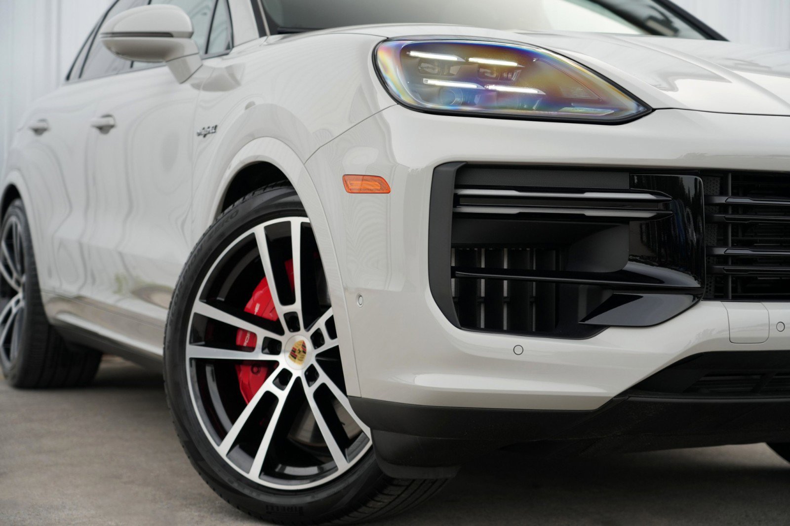 2024 Porsche Cayenne Turbo