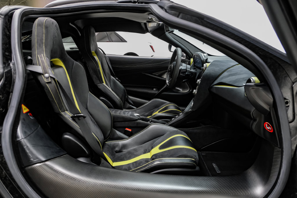 Used 2018 McLaren 720S Performance photo 31
