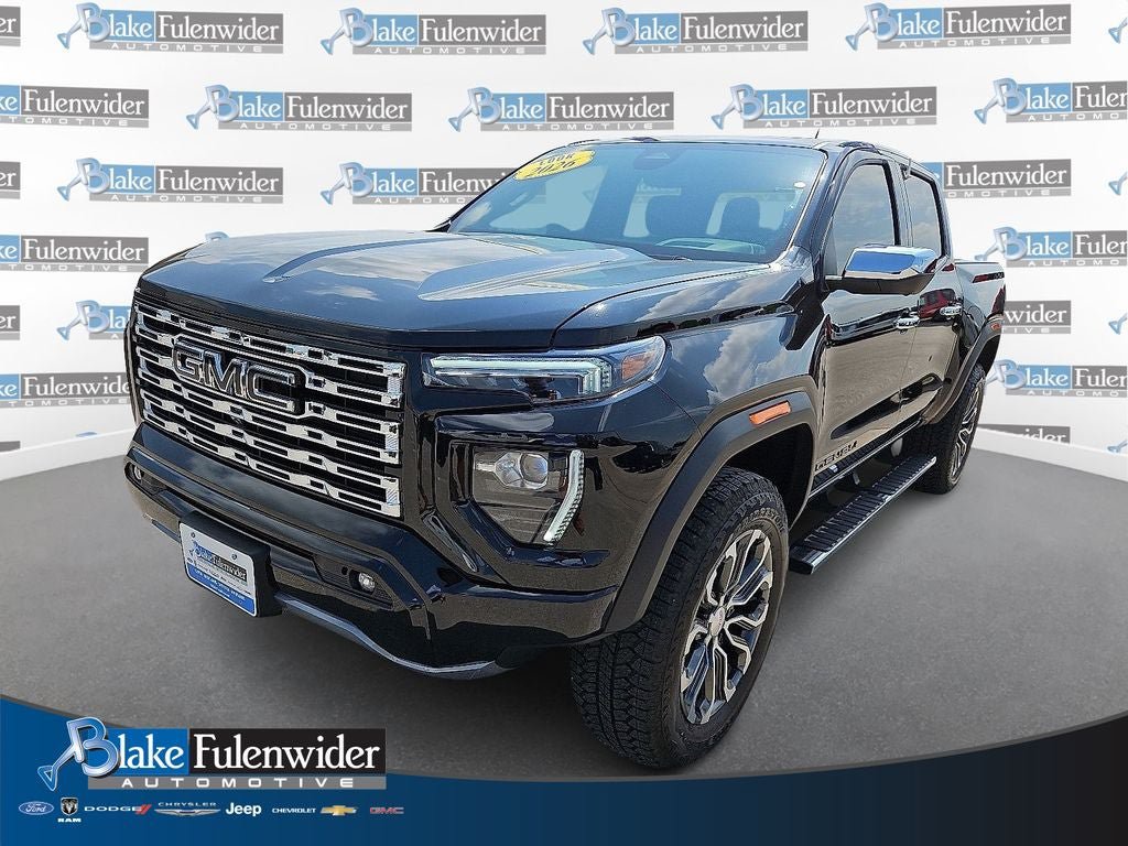Used 2026 GMC Canyon Denali w/ LPO, Black Badging Package