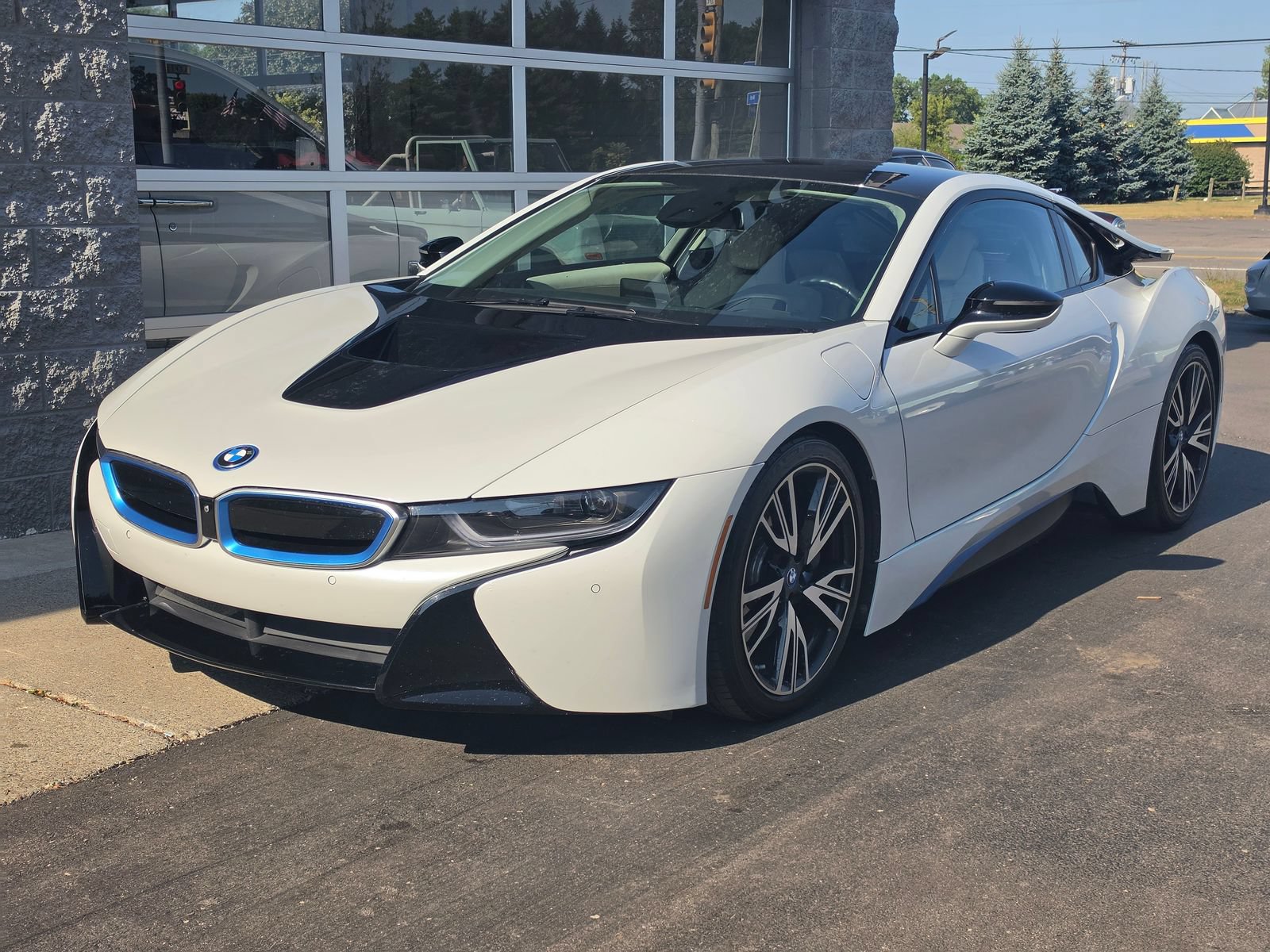 Used 2015 BMW i8