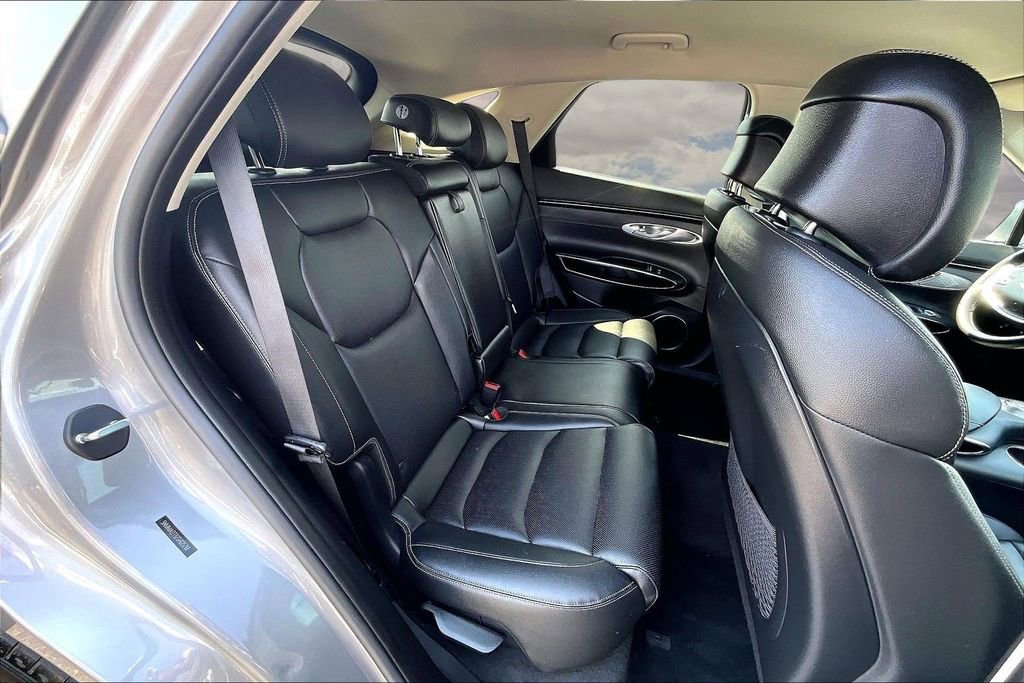 2025 Genesis Gv70 2.5T