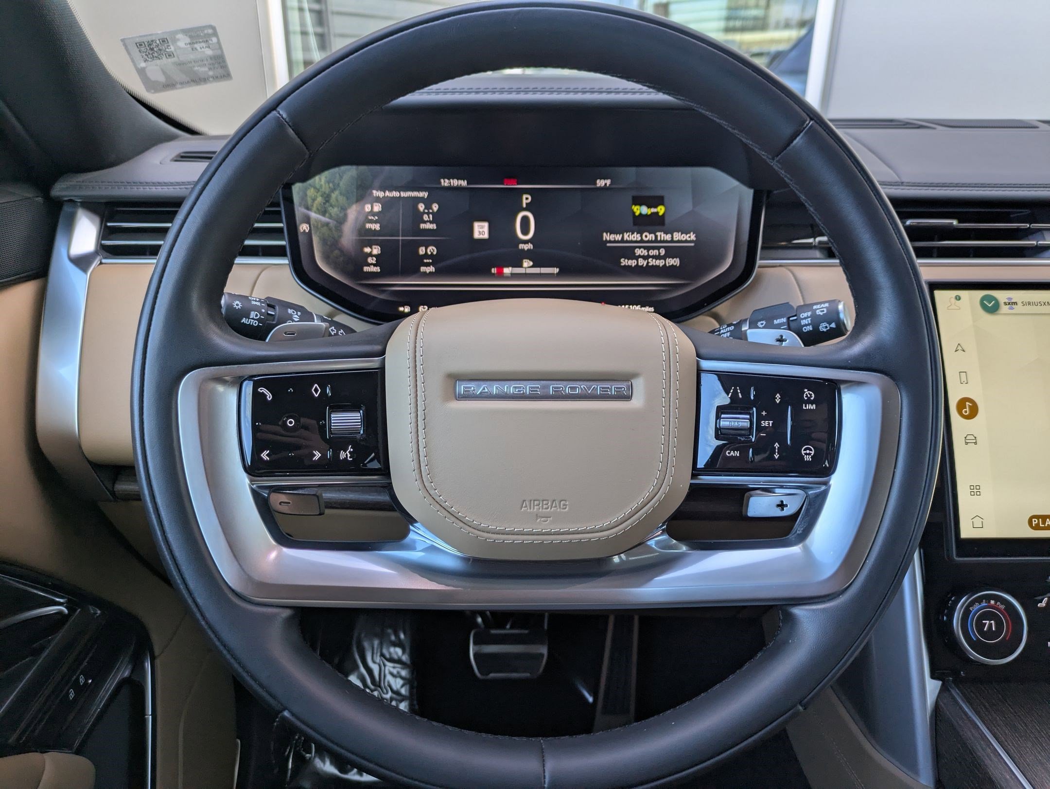 2023 Land Rover Range Rover SE