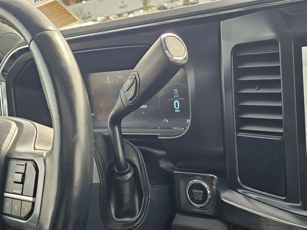 2024 Ford F350 Lariat