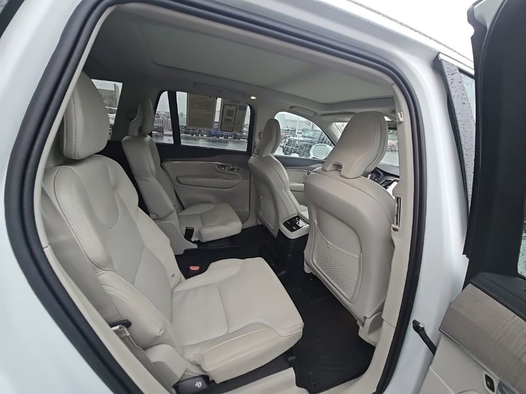 2023 Volvo Xc90 T8 Ultimate