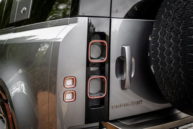 2021 Land Rover Defender 110 X