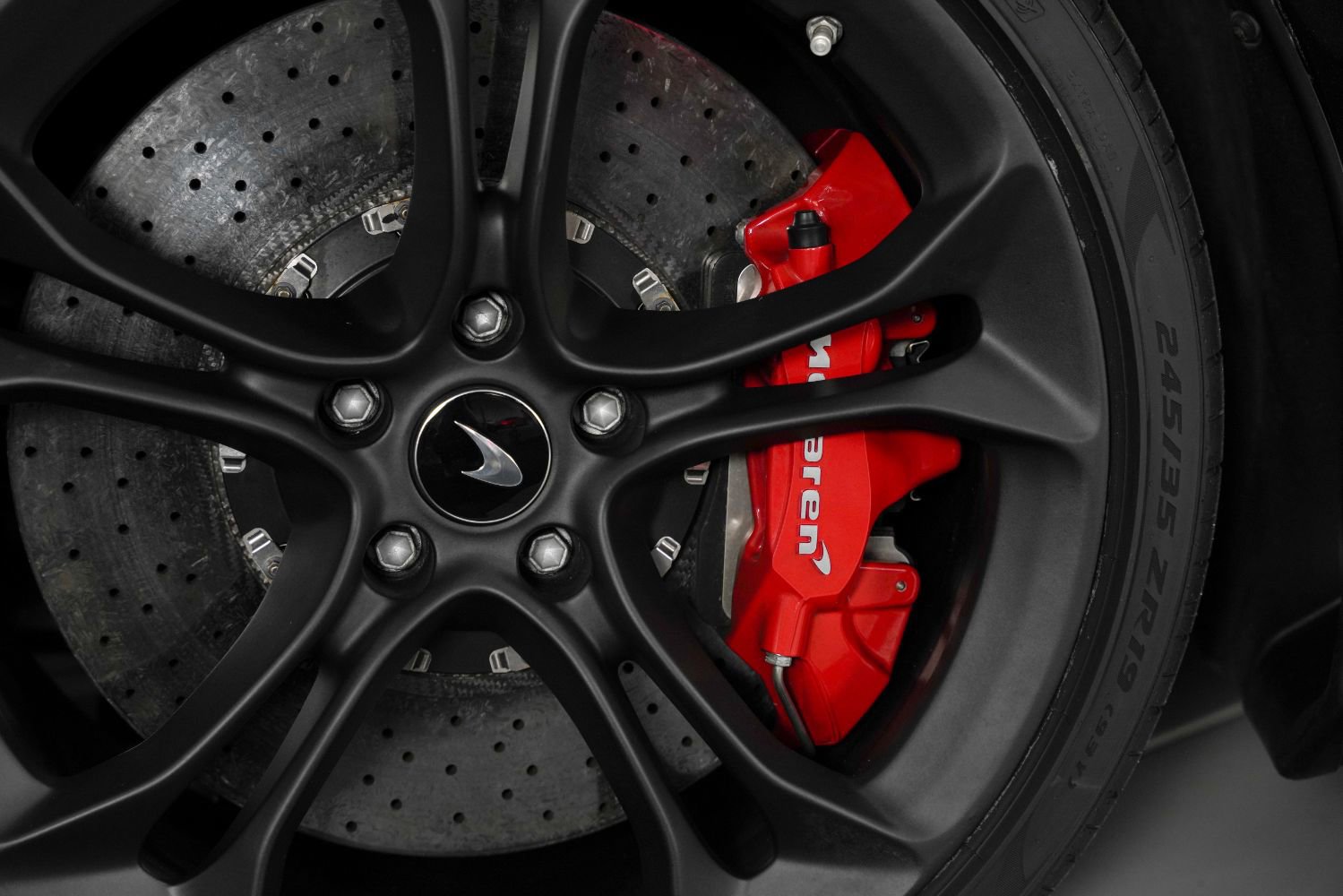 Used 2020 McLaren 720S Luxury photo 19