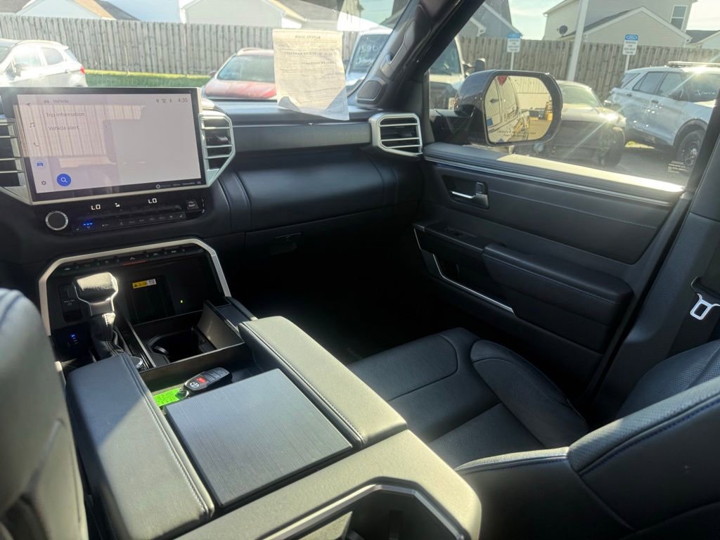 2022 Toyota Tundra Platinum