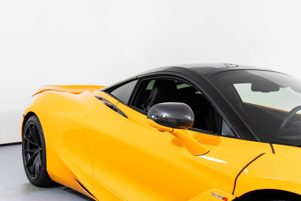 Used 2021 McLaren 720S Performance photo 15