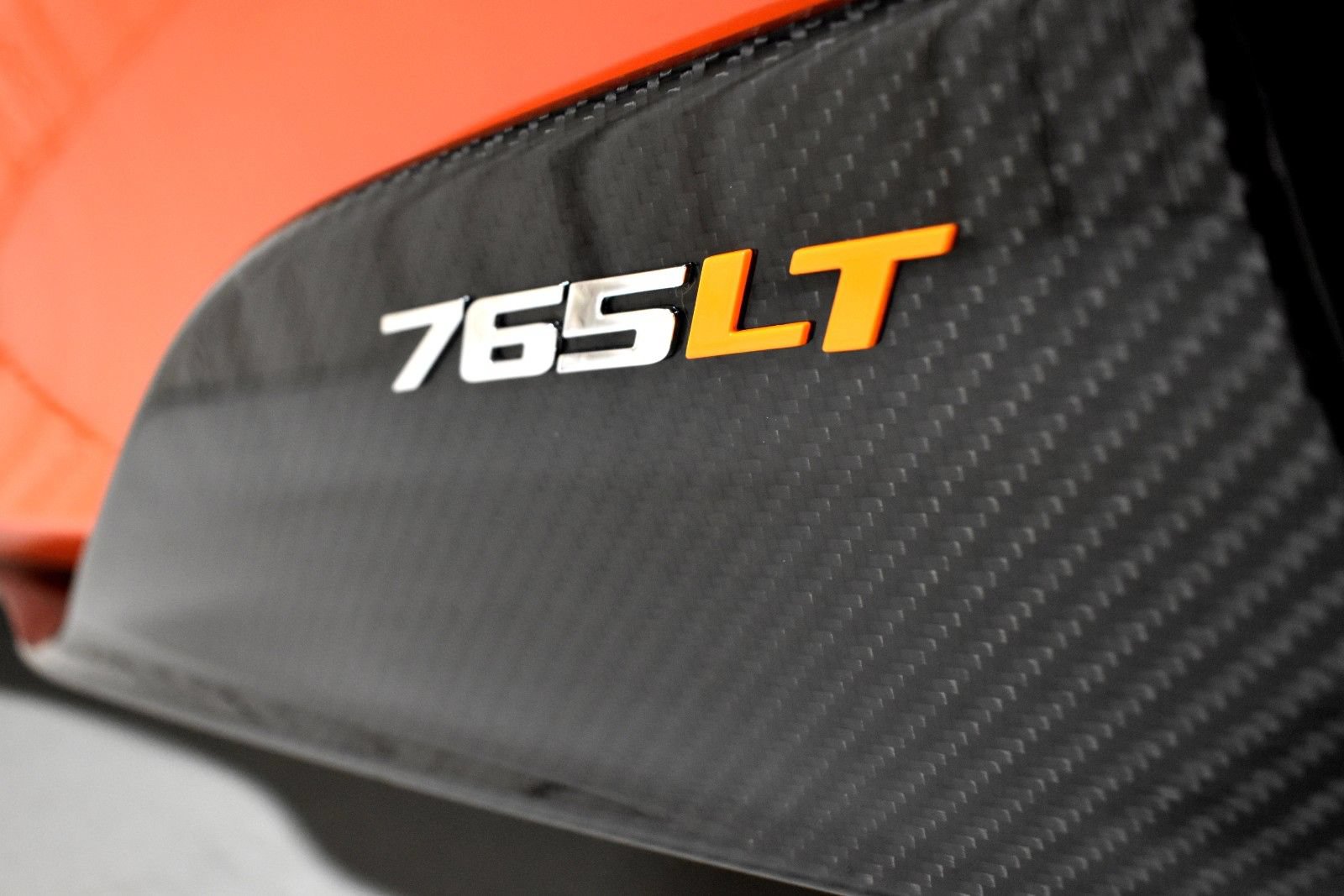 Used 2021 McLaren 765LT photo 18