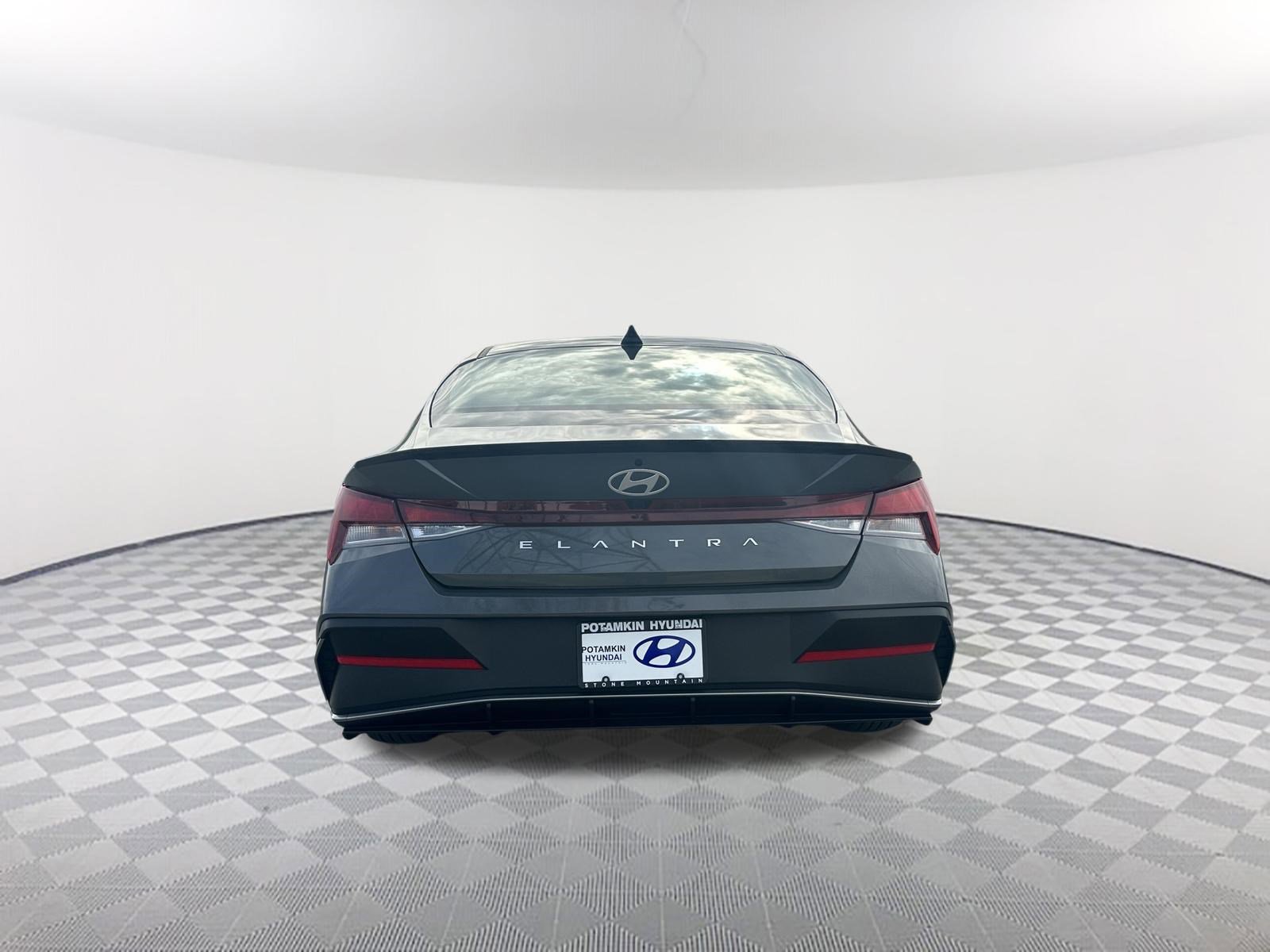 2025 Hyundai Elantra Sport