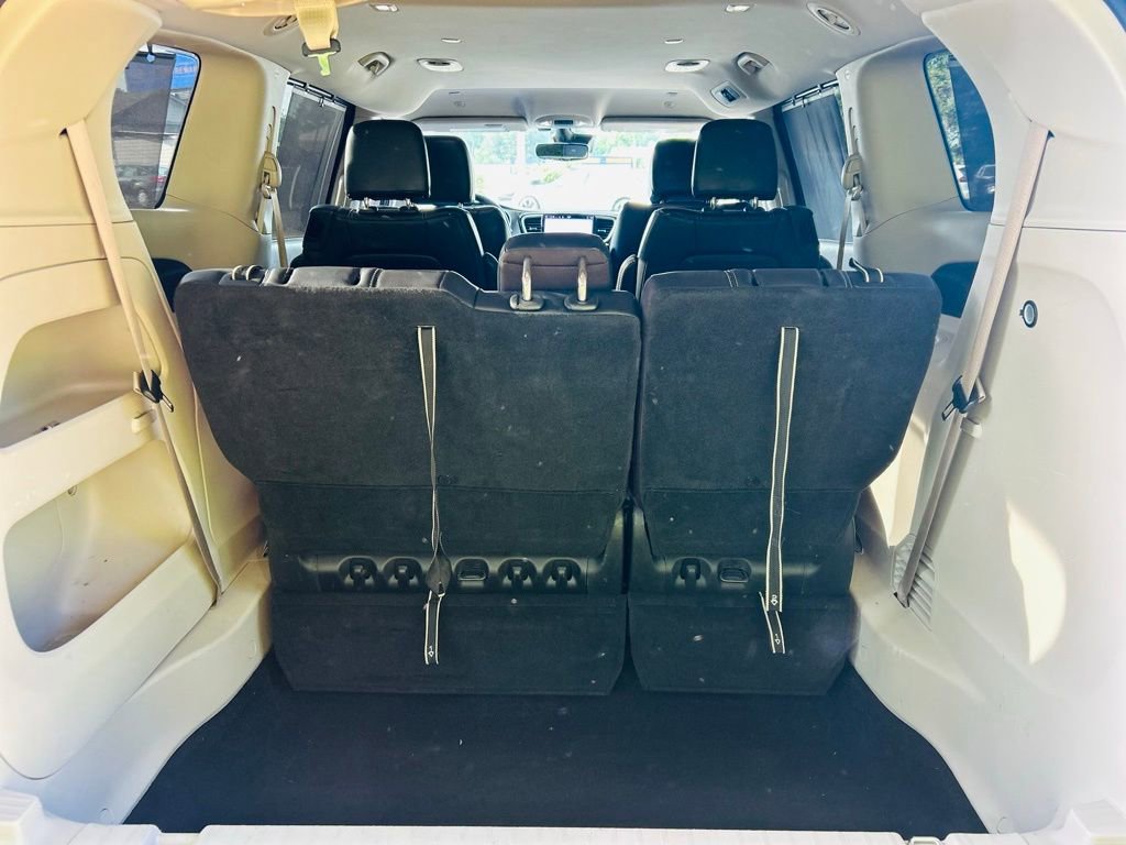 2022 Chrysler Pacifica Touring-L