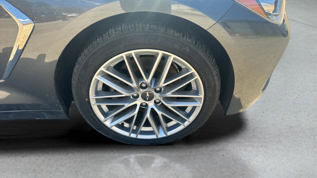 2020 Genesis G70 2.0T