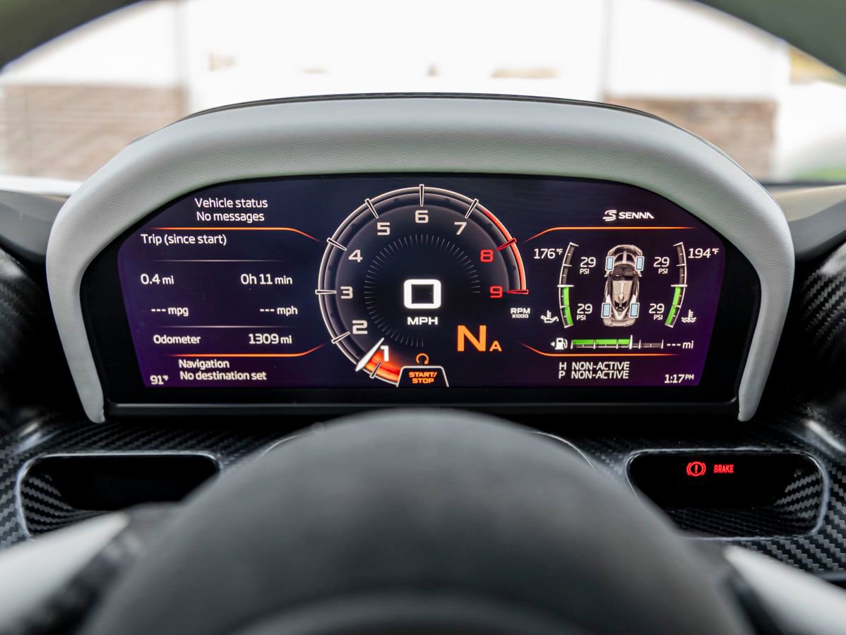Used 2019 McLaren Senna photo 25